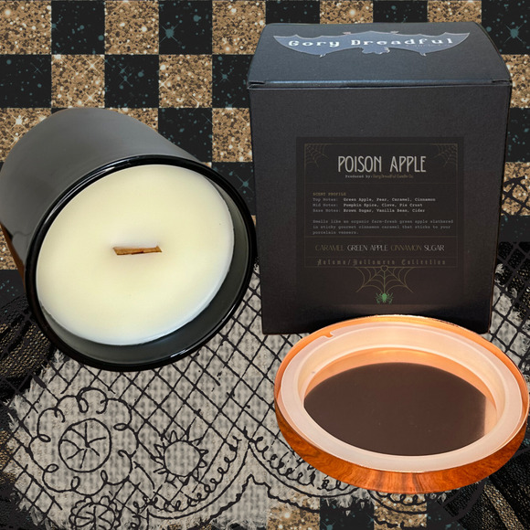 Poison Apple Crackling Wooden Wick Candle: Caramel Green Apple Cinnamon Sugar - Picture 3 of 10